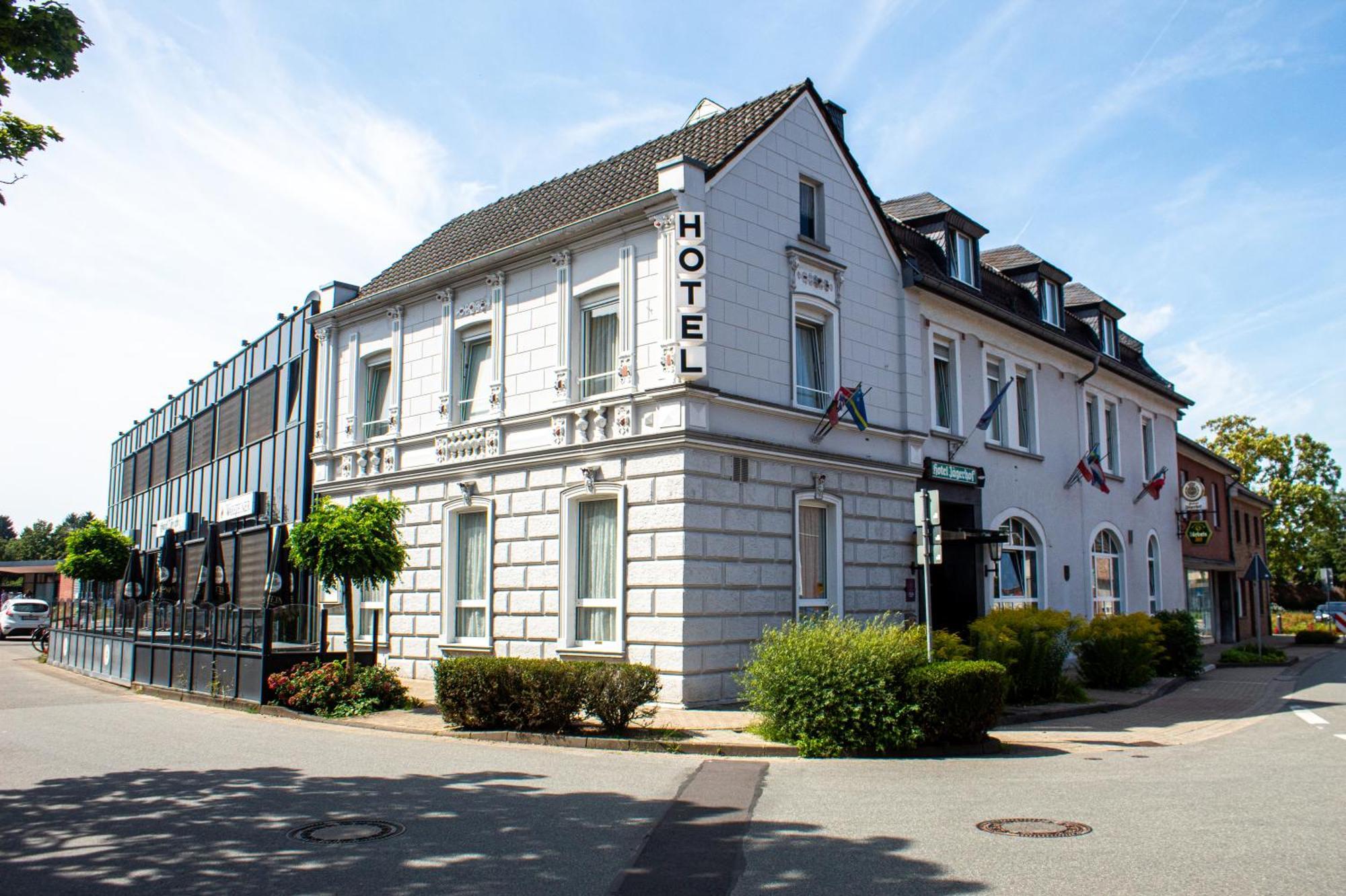 Airport Hotel Jagerhof Weeze Exterior photo